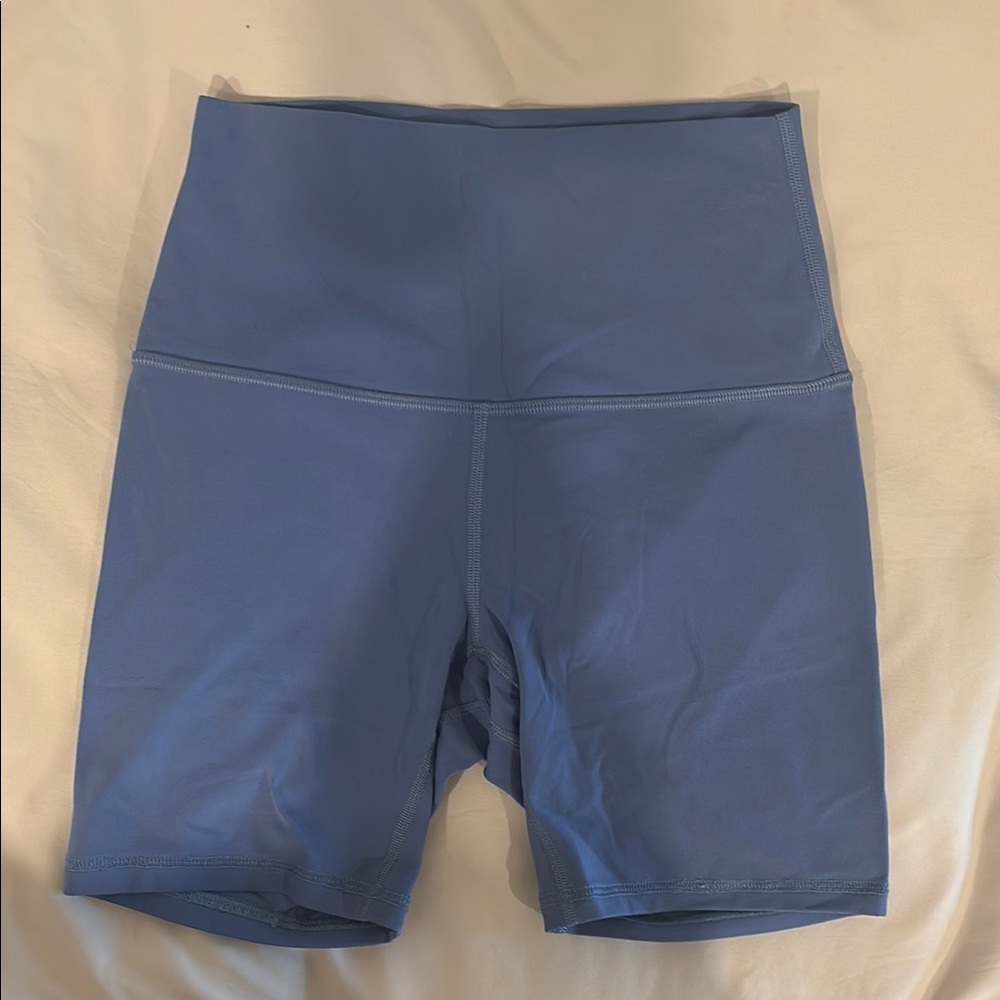 Lululemon Align 6” shorts
